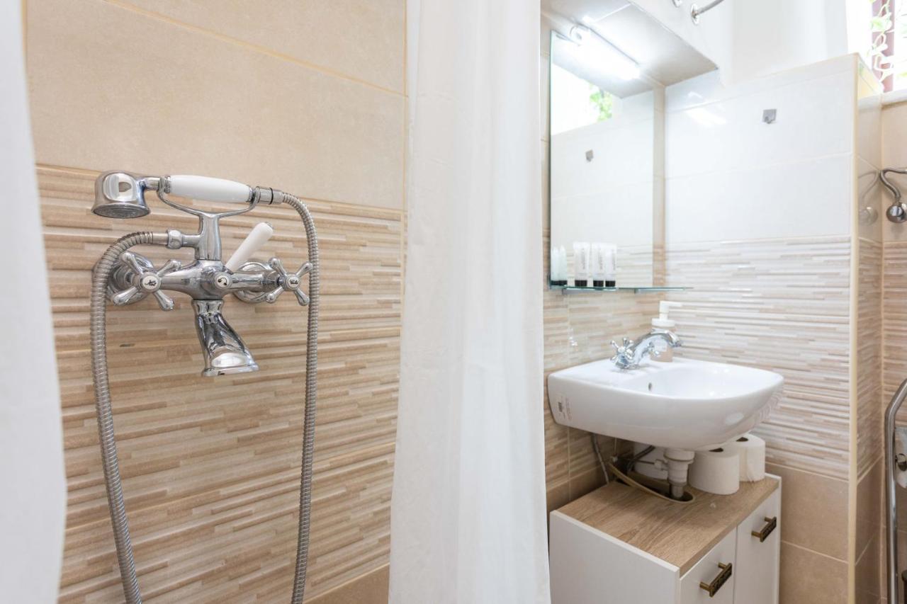 Cozy And Bright 1Bdr Apartment In The City Center! Zagreb Exterior photo
